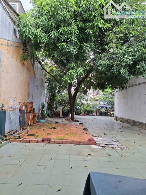 🏠 Bán đất 220m2 Phú Nhuận P4, ngang 8m, xây CHDV 7 tầng - 1