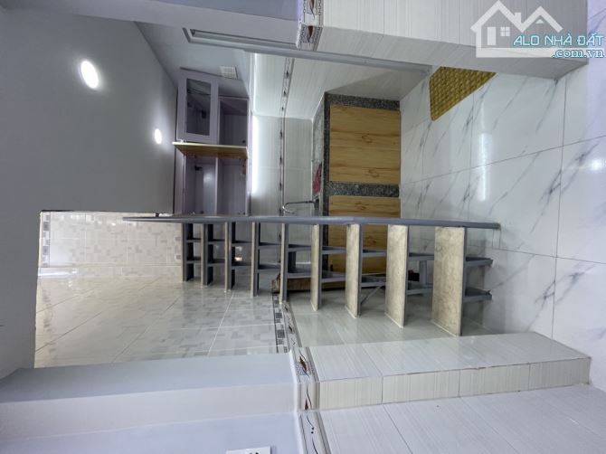 2,49 tỷ, bán nhà Tân Phú- 18m2- 3 tầng-sổ hồng riêng- Huỳnh Thiện Lộc - 1