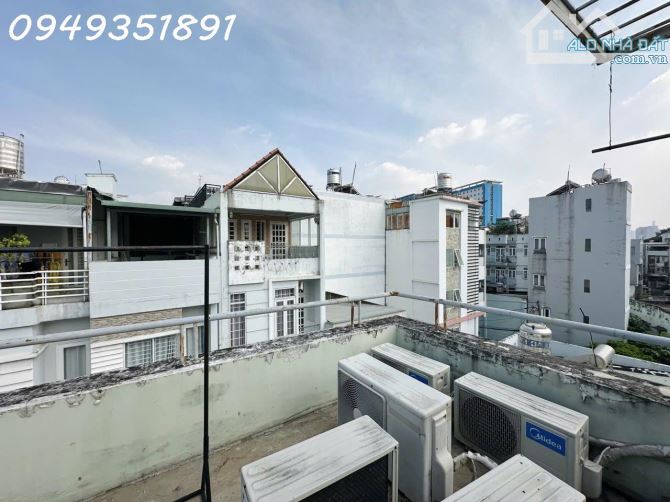 🏡 NHÀ CHDV - 12 PHÒNG - 2 MẶT THOÁNG - HẺM Ô TÔ NƠ TRANG LONG P7 BÌNH THẠNH - 1
