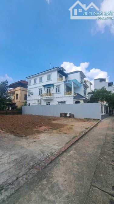 Bán đất đẹp Ngọc Thụy, thông số vàng, oto bơi trong đất, 107m2, mt: 5.2m, giá 19.3 tỷ - 1