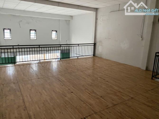 Nhà Hẻm Bê Tông 6m Vừa Ở Vừa Kinh Doanh - 110m² - Ngang 6.5m - SHR - Giá 3Tỷ995 TL - 1