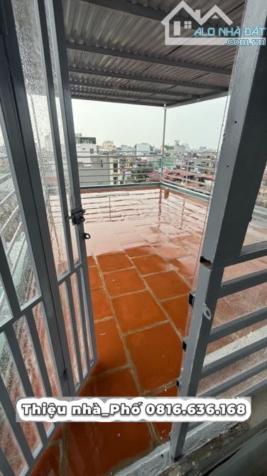 🏡 BÁN NHÀ NGÕ 718 ĐƯỜNG LÁNG – 47M² – 7 TẦNG – MẶT TIỀN 4,3M – GIÁ 11,8 TỶ – TRUNG TÂM - 1