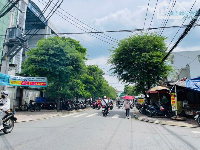 Giá kịch sàn! Bán đất mặt tiền đường 3- hước Bình, 1 trục thông Đỗ Xuân Hợp. Sẵn thu nhập - 1