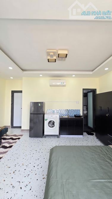 Cho thuê căn hộ Studio ban công full nội thất máy giặt riêng Quận 7 - 1