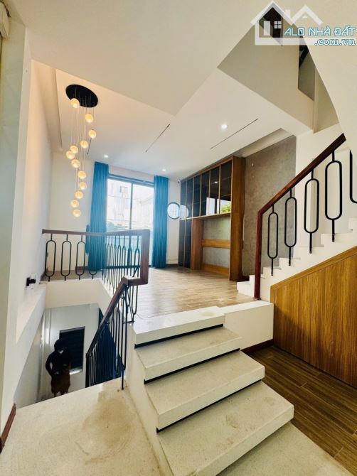 GẤP BÁN LÀM VIỆC CHÍNH CHỦ NHÀ 3 TẦNG KIỆT TIỂU LA - HẢI CHÂU - 1