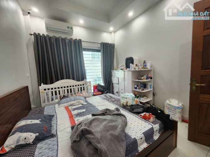 Bán gấp nhà mặt tiền phố cổ Hàng Nón, 39,5 tỷ, 44m2, 4PN, 4WC, 5 tầng, kinh doanh - 1