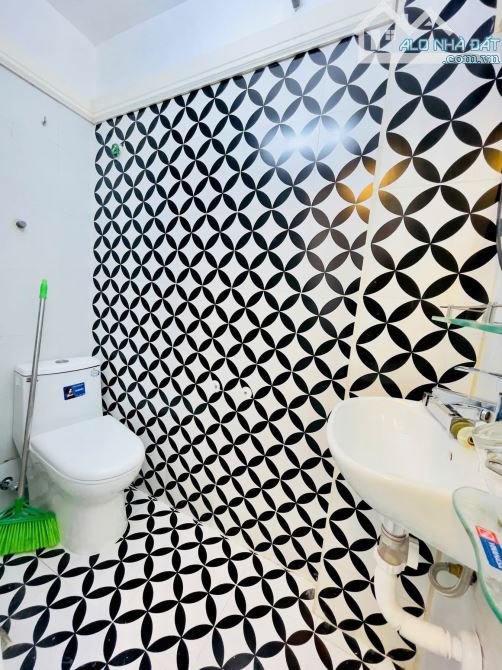 Bán nhà 3 tầng- Chùa hàng- lê chân- Giá 1,99 tỷ- 24m2🍎 - 12