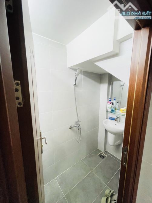 SIÊU PHẨM ĐẸP MỚI, SÁT MT ĐƯỜNG QUANG TRUNG GÒ VẤP, NỞ HẬU, 5 TẦNG, 38M2, 5.2 TỶ - 12
