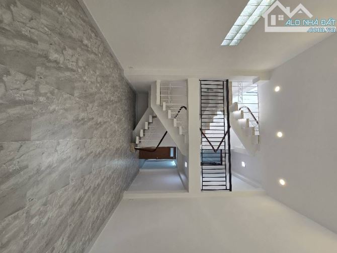 NGAY LÊ VĂN SỸ PN NHÀ MỚI 3 MẶT ĐƯỜNG RỘNG THOÁNG SẠCH 49M2 - 13