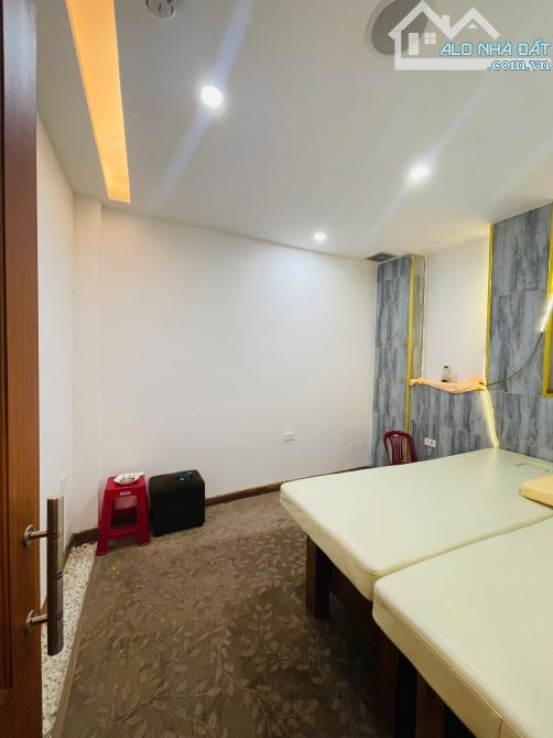 Khách sạn mặt tiền Nam Kỳ Khởi Nghĩa P1 Đà Lạt 7 tầng 9 phòng kinh doanh hơn 14 ty - 14