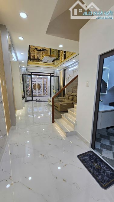 CẠNH Phú Mỹ Hưng VIP nhất VN phú Thuận Q 7 Ngang 4 dài 15 M CÓ 83 TRIỆU M2 3 TẤM MỚI - 19