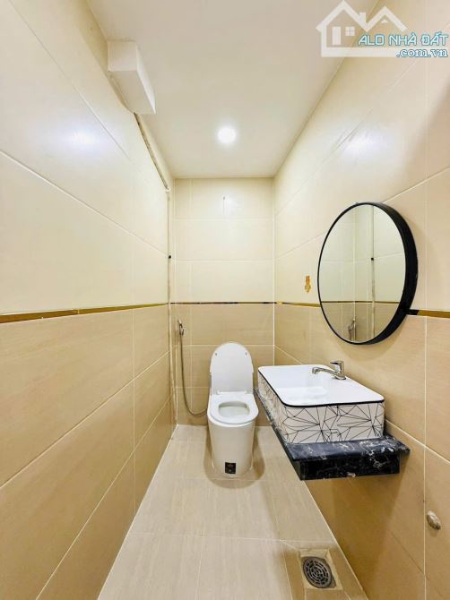 BÁN NHÀ---GIÁ: 5.75TỶ-- Đ.NGUYỄN VĂN KHỐI,P8, - 20