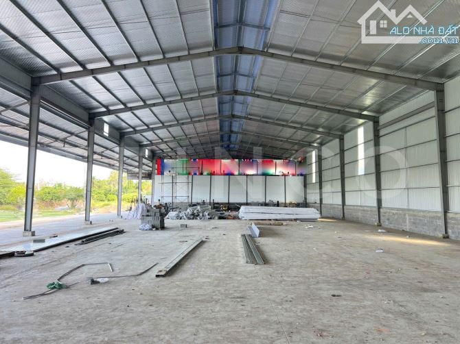Cho thuê kho xưởng 560m² có hệ thống báo cháy, đường cặp Quốc Lộ 1A, P. Cái Răng - 2