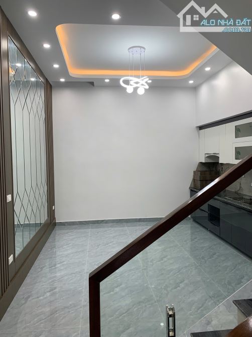 Nhà mặt ngõ thông 3 tầng xây mới Đằng Hải ngõ thông ra Công Viên - 4