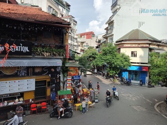 Nhà mặt phố Hàng Buồm -250m ra Hồ Gươm - DT 386m2x Mặt tiền 13.5m - Đầu Tư Lãi Ngay 558 tỷ - 2