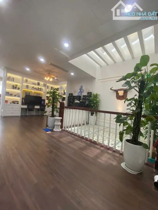 🌟 CẦN BÁN BIỆT THỰ 5 TẦNG SIÊU SANG HÀ BỒNG - CẨM LỆ - ĐÀ NẴNG 🌟 - 2