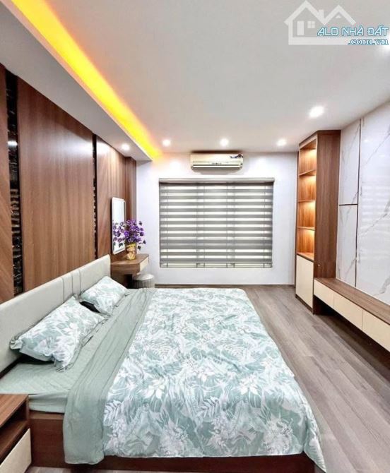 SIÊUU PHẨM NHÀ ĐẸP LUNG LINH TẠI THANH BÌNH-VĂN QUÁN 👉 DT 52m 👉4 TẦNG 👉7.3TỶ👉 NGÕ THÔN - 2