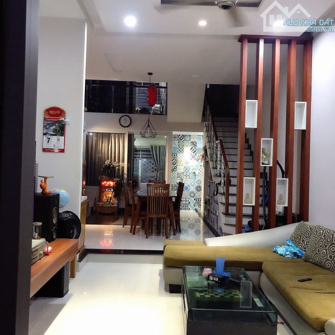 Cần bán siêu phẩm 2 tầng mới khu lý thái tông 108M nhỉnh 8tỷ - 2