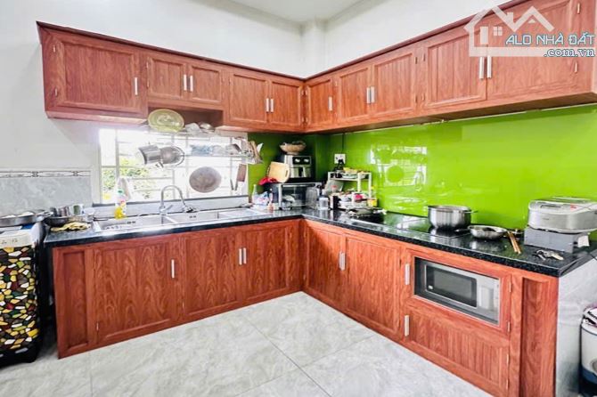 Bán nhà hẻm xe hơi, Thạnh Lộc 41, Quận 12, 52.9 m² (4m x 14m), 4 phòng - Giá 5.3 tỷ TL - 2