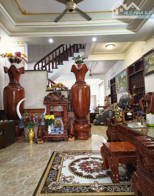 CẦN BÁN NHÀ 1 TRỆT 1 LẦU  165m2 P BÌNH ĐA, BIÊN HÒA. - 2