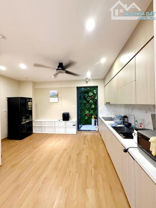 Bán nhà Hoàng Hoa Thám Tây Hồ-dân xây-lô góc-ở luôn-gần ô tô-ban công-50m-mt5-nhỉnh 10 tỷ - 2