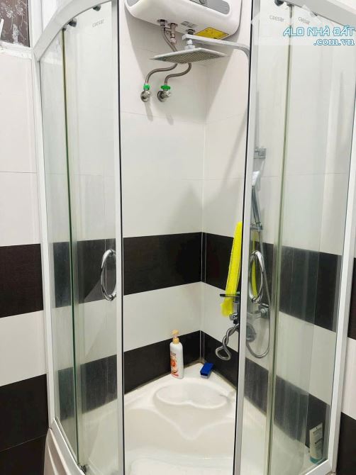 CHUYỂN NHƯỢNG KHÁCH SẠN . LÊ LỢI . THÀNH PHỐ HUẾ - 2