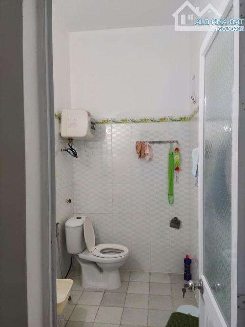 Bán nhà 4 tầng sạch đẹp về ở luôn ngõ 169 Phạm Hữu Điều - 2