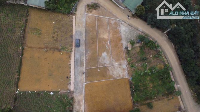 Chính chủ gửi bán 2 lô đất đẹp tại Thôn 3 Hoà Thạch đơn giá dưới 20tr/m2 - 1
