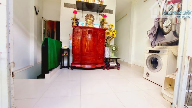 Q2, ĐƯỜNG TRẪN NÃO, PHƯỜNG AN KHÁNH - 52M2*3 TẦNG- 3PN - HẺM XE HƠI. - 2