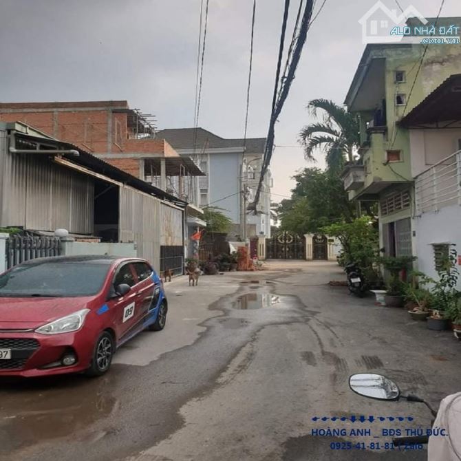 BÁN DÃY TRỌ NGAY THỊ TRẤN HÓC MÔN 120m2 GIÁ 880 TRIỆU - 2
