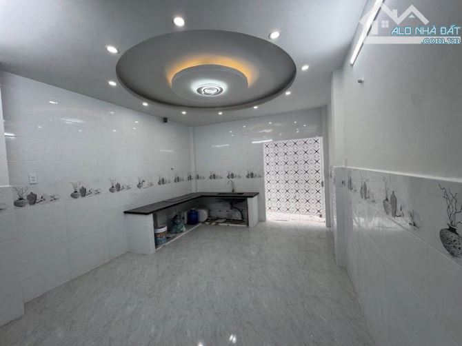 Nhà 2 tầng 70M2 4x18m– hẻm ô tô tránh đường Phan Huy Ích Tân Bình - 2