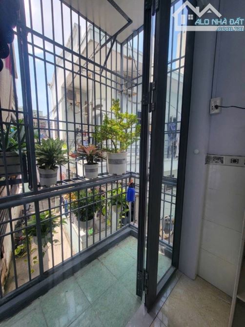 NGUYỄN CÔNG HOAN - PHÚ NHUẬN - 2 TẦNG - 14.3M2 - 3 TỶ - 2