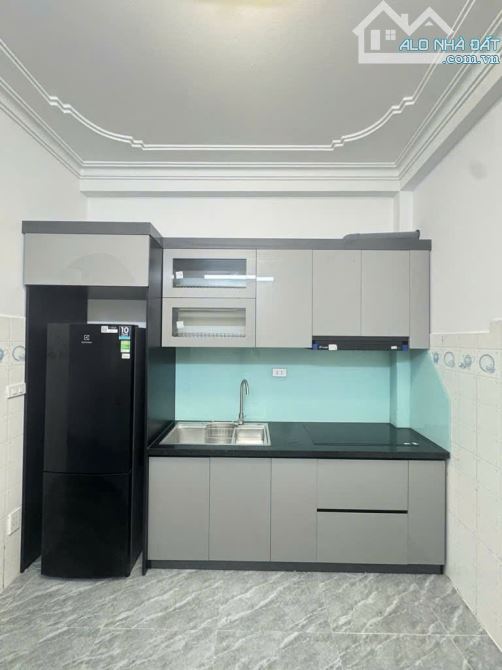 Mỹ Đình - Nhà Dân Xây - View thoáng 38m2*4T - Kinh Doanh - Ngõ Thông - Ô Tô Đỗ Cửa -7.98Tỷ - 2