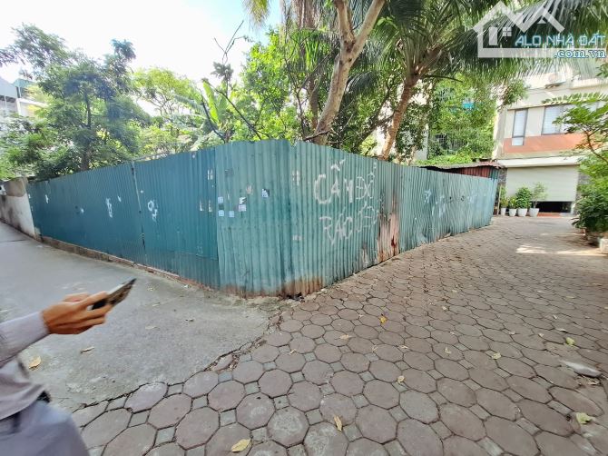 BÁN ĐẤT ĐƯỜNG NGUYỄN CHÍNH HOÀNG MAI - VỊ TRÍ ĐẸP NGÕ Ô TÔ KINH DOANH: DT 302M2 - 37 TỶ - 2