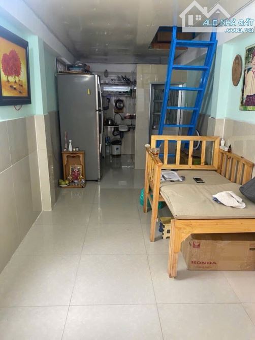 😱S.Ố.C😱NHỈNH 1T.Ỷ - NHÀ 2TẦNG -P TÂN KIỂNG, QUẬN 7 🎉🏘️🏘️ - 2