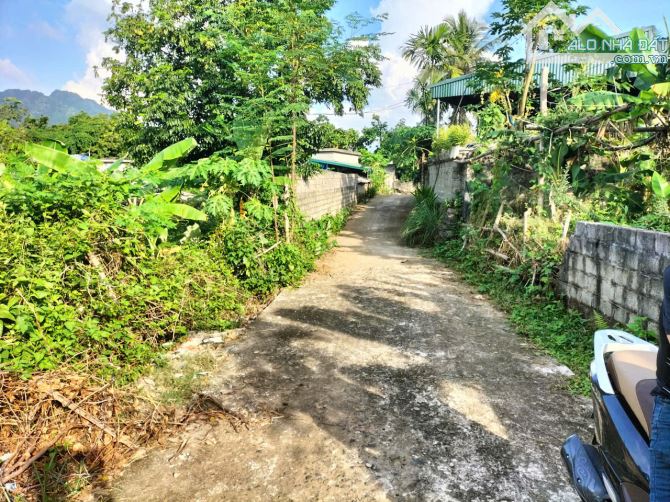 1260m ngay trung tâm thị trấn giá rẻ chỉ 3tr/m cần bán gấp Kim Bôi Hòa Bình - 2
