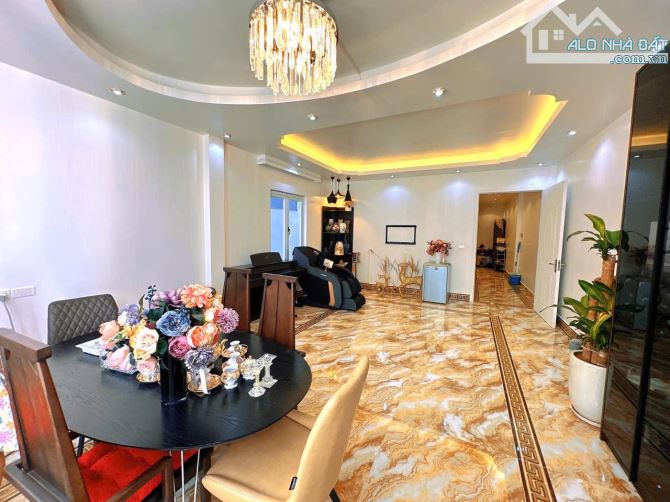 Bán nhà Ba Đình DT73m2 x 4 tầng x mặt tiền 4.7m giá chào 16.9 tỷ - 2