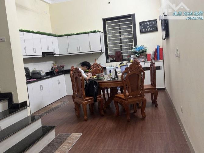 HỒ TÙNG MẬU - 53M*5T - Ô TÔ VÀO NHÀ - 2 THOÁNG TRƯỚC SAU - DÂN XÂY - 2
