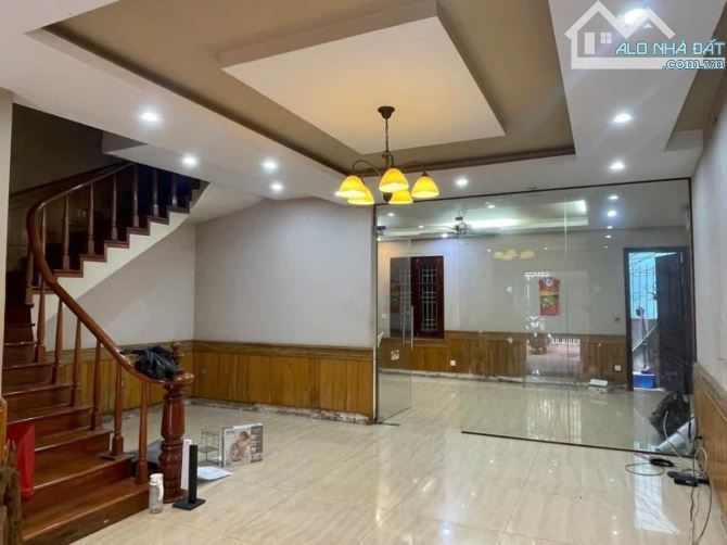 BÁN NHÀ MẶT NGÕ 164 VƯƠNG THỪA VŨ THANH XUÂN - Ô TÔ TRÁNH KINH DOANH: DT 107M2 - 31.5. TỶ - 2