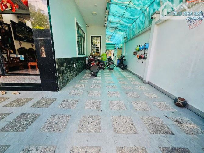 19 TỶ 5-BT SÂN VƯỜN KHANG ĐIỀN-DƯƠNG ĐÌNH HỘI-160M2-FULL NỘI THẤT SANG TRỌNG - 2