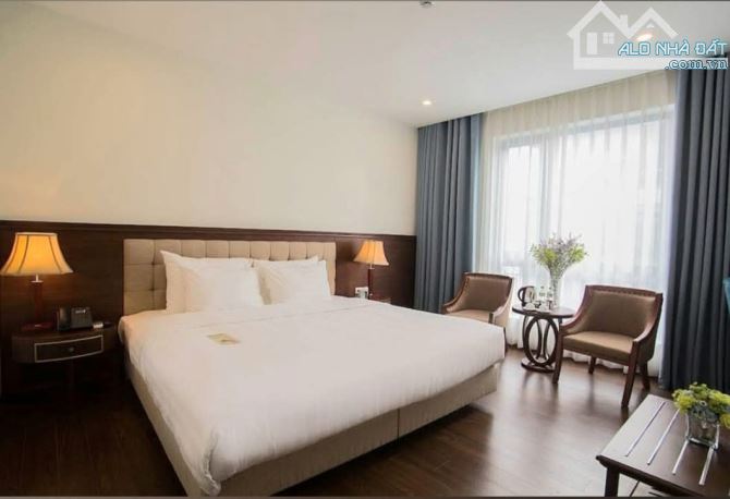 143 tỷ - Khách sạn MP Nguyễn Du, DT 195m x 11 tầng x 28 phòng 3*. - 2