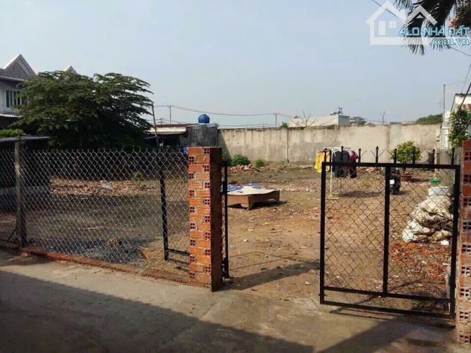 Lô đất đẹp HXH Tân Hiệp 8.1 , Hóc Môn , DT300m2 . Giá chỉ  2.6 tỷ (TL) - 2