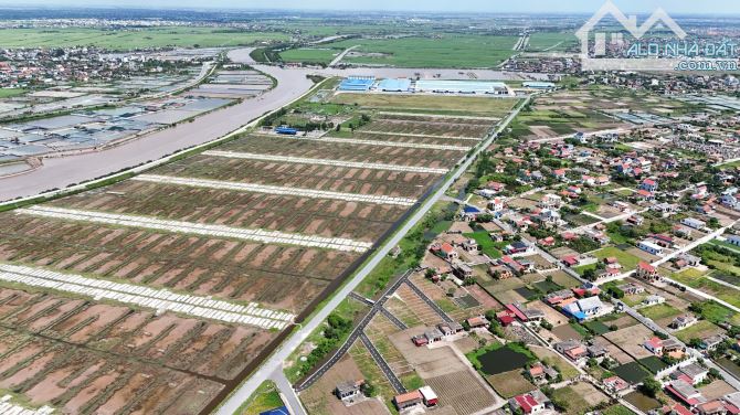 Bán đất mặt đường Nguyễn Văn ích, lô góc, 2 thoáng, ô tô tránh, dt 55m2 nhỉnh 1 tỷ - 2