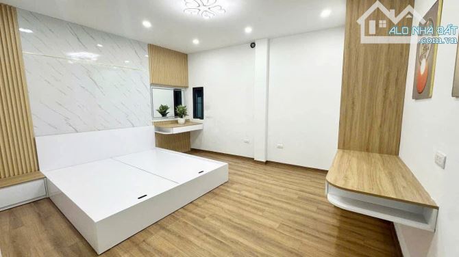NHÀ ĐẸP ĐỘI CẤN BA ĐÌNH 20m 5Tầng Mt 3m GIÁ 4.8 TỶ NGÕ THÔNG 50M RA MẶT PHỐ KINH DOANH. - 2