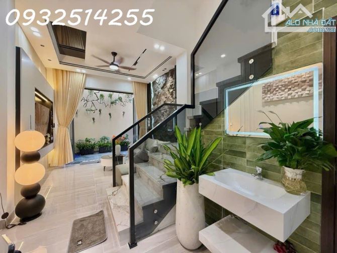56 - TT Hải Châu - NHÀ 3 TẦNG KIỆT NGUYỄN THÀNH HÃN – Nhà mới - Đẹp - Full Nội Thất - 2