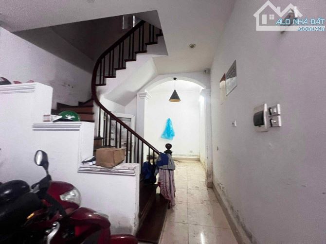 Bán nhà riêng dân xây Phố Pháo Đài Láng, Đống Đa, 42m2, 6 tầng 11 phòng, 30m ra ô tô - 2