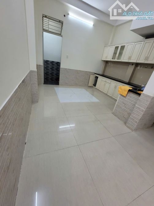 Hẻm 6m Sát Lê Đức Thọ - Khu Phân lô đẹp - 4x12 – 3 Tầng Sân Thượng siêu rộng - 6,19 tỷ - 2
