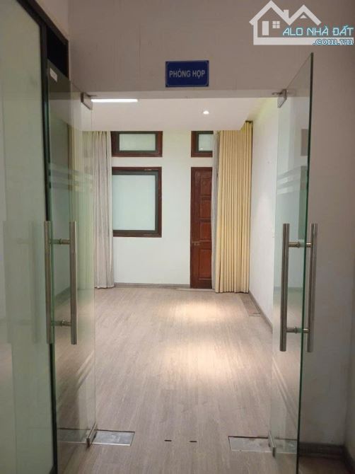 Bán nhà 4 tầng 85m2 phố Lê Trọng Tấn phân lô quân đội cực đỉnh - 2