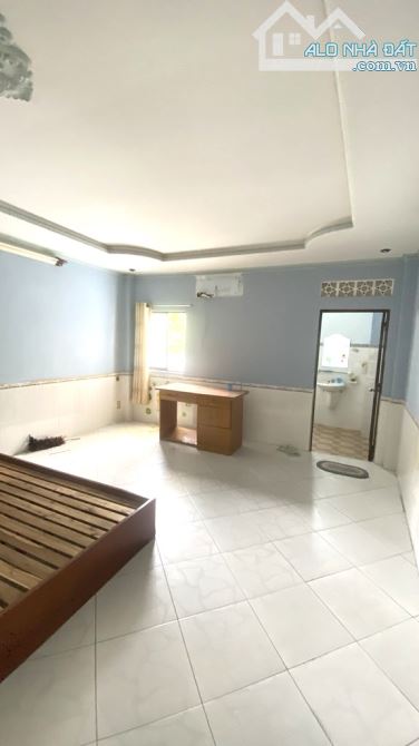 MTKD GẦN LUỸ BÁN BÍCH TÂN PHÚ – 4 TẦNG – DTSD 300M² – GIÁ CHỈ 17.3 TỶ - 2