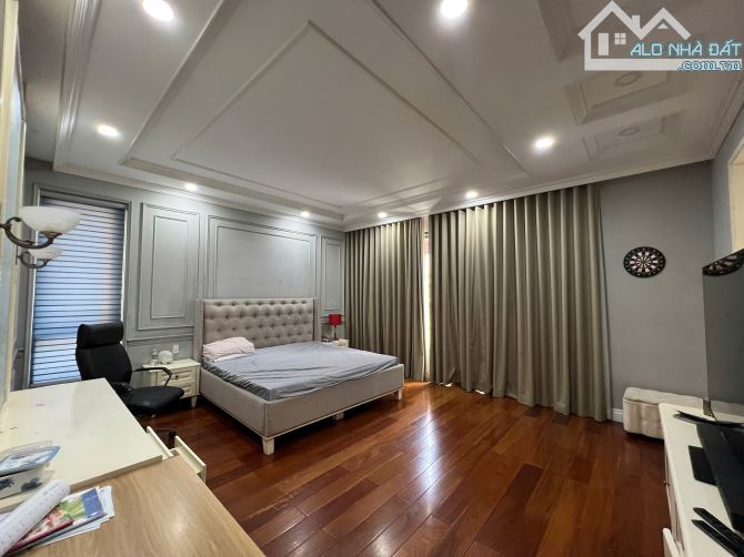 Bán biệt thự đẹp 240m2, 5PN, 5WC tại Đường 61, Tân Hưng, Q7, HCM, 38 tỷ VND - 2